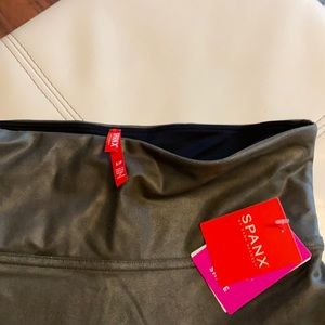 Spanx olive green faux leather leggings small